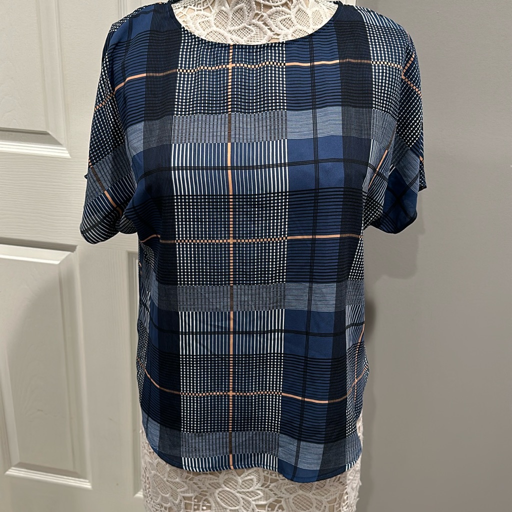 Brand New Anne Klein Womens Blouse